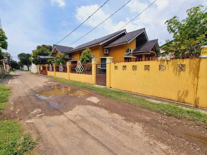 dijual rumah daerah pembangunan kesambi kota cirebon
