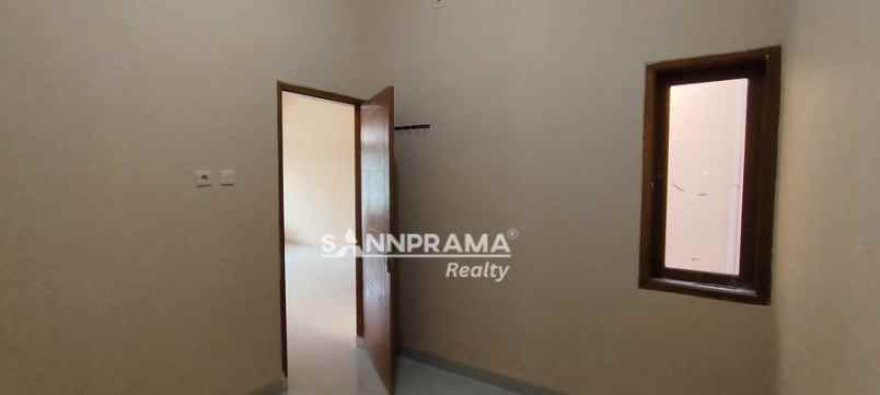 dijual rumah dalam cluster di cagar alam depok