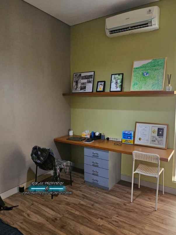 dijual rumah dalam cluster one gate siap huni