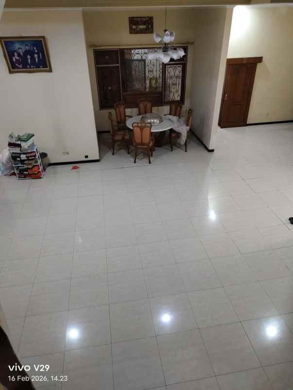 dijual rumah dharmahusada mas