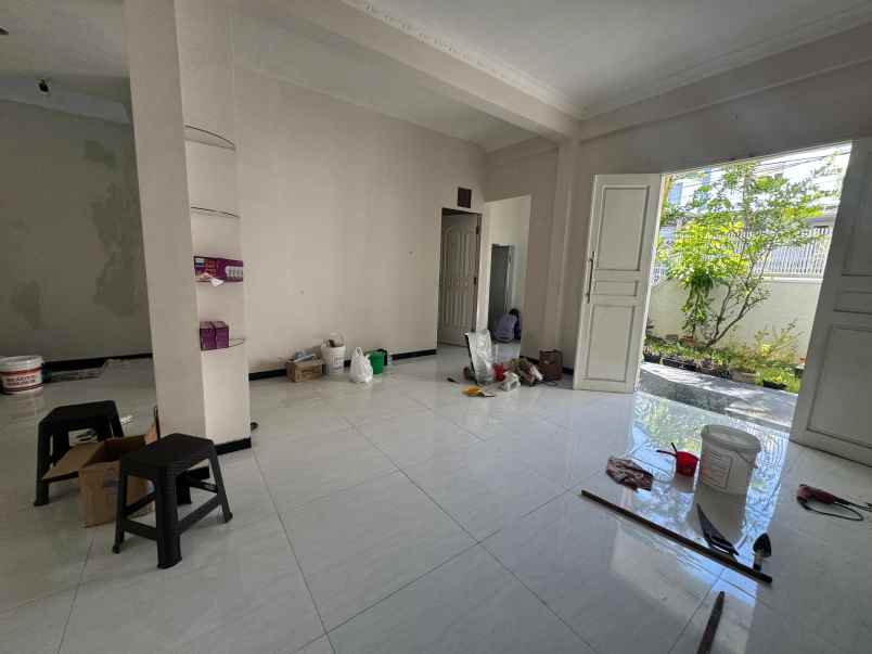 dijual rumah dharmahusada megah permai