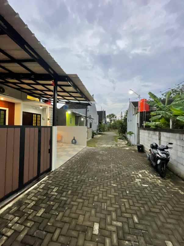 dijual rumah di arya mukti pedurungan semarang
