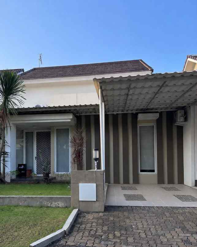 dijual rumah di cluster graha padma semarang