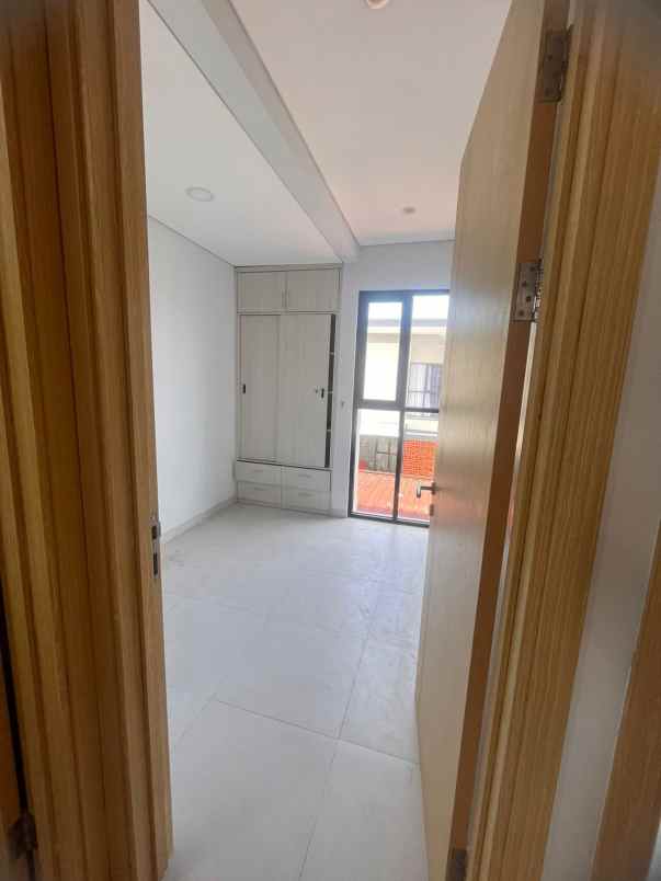 dijual rumah di gedongan colomadu karanganyar