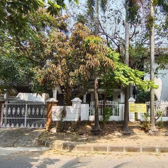 dijual rumah dijantung kota tangerang perum modernland