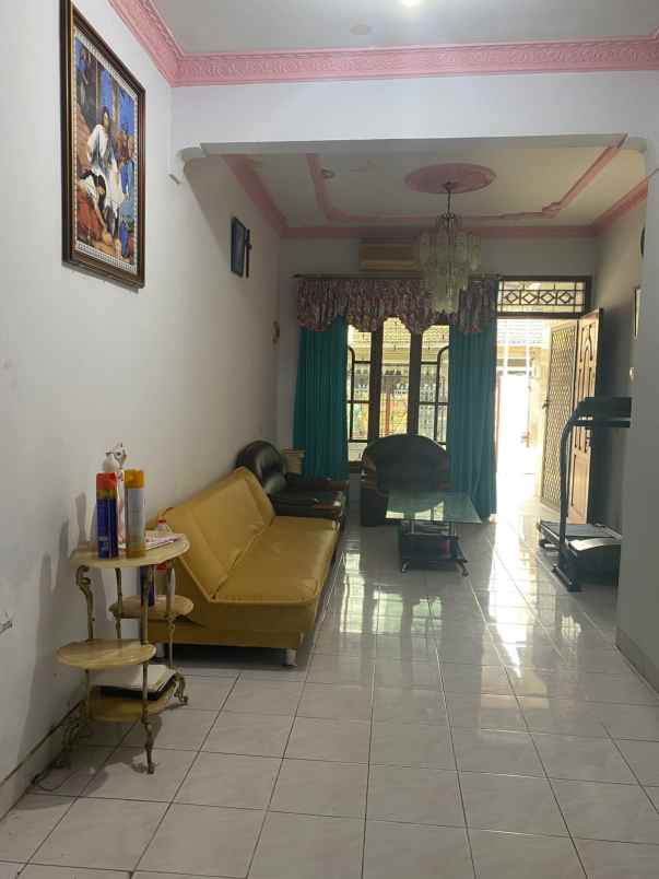dijual rumah duren sawit