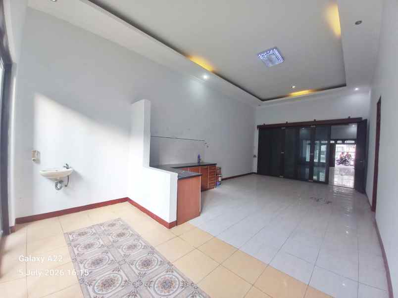 dijual rumah duta harapan