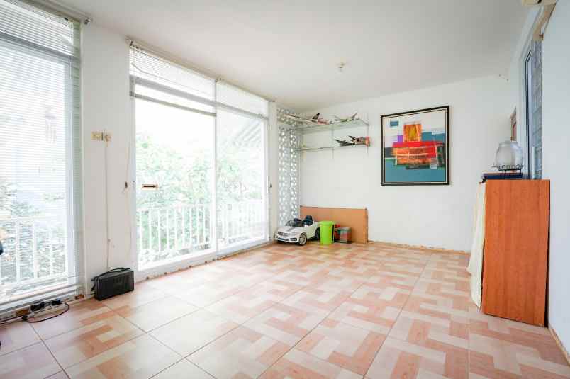 dijual rumah foresta bsd city