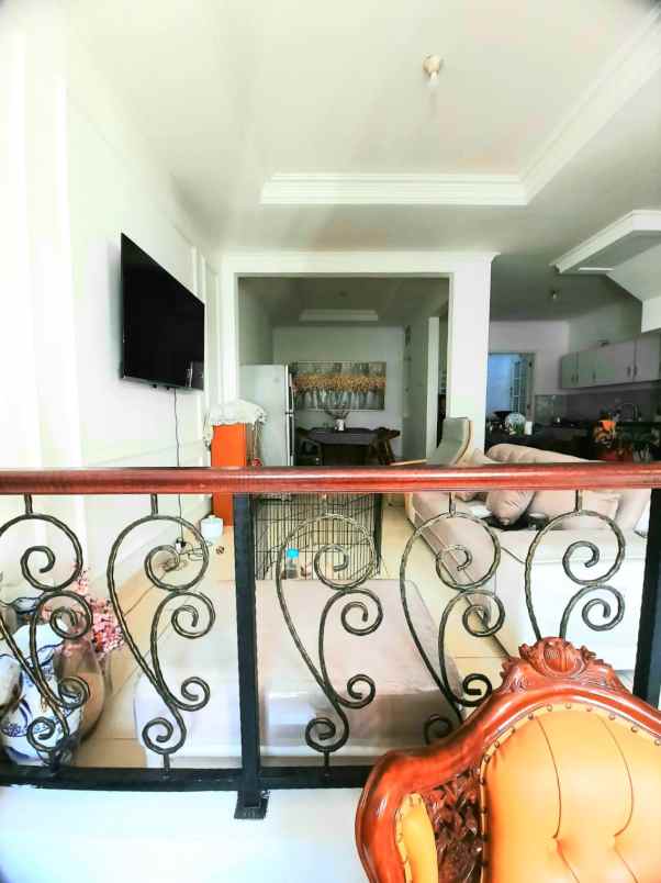 dijual rumah gading grande residence