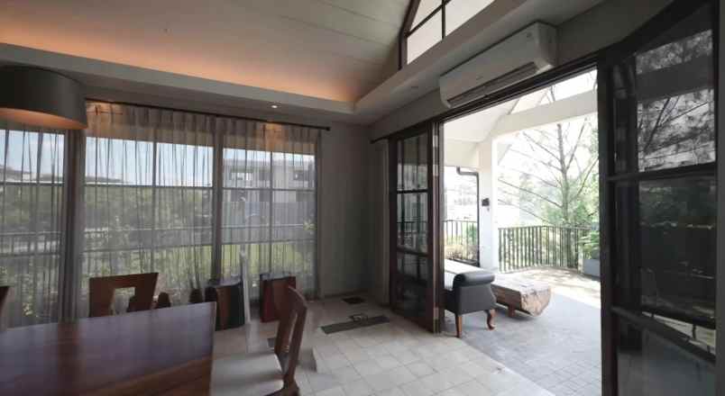 dijual rumah gading serpong cluster