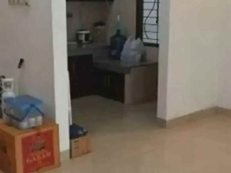 dijual rumah galaxy
