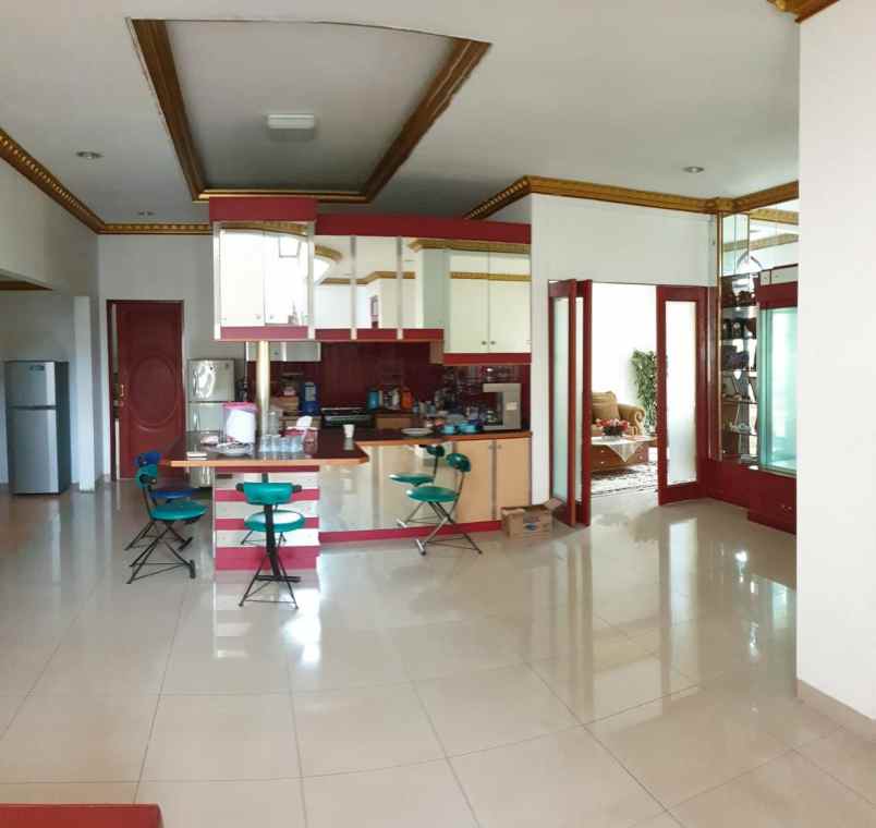 dijual rumah galaxy