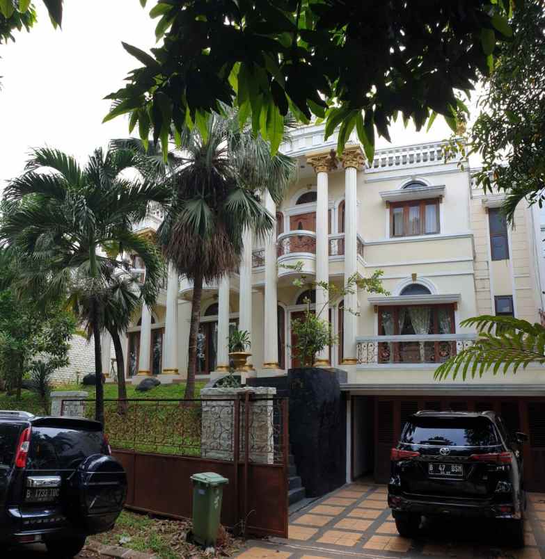 dijual rumah galaxy