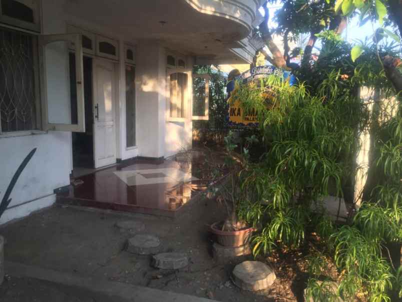 dijual rumah gayungansari