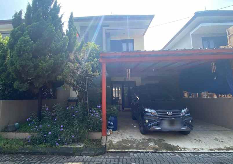 dijual rumah grand sharon residence