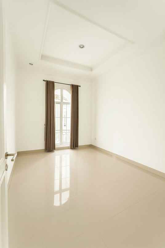 dijual rumah hunian nyaman modern siap huni di ciracas