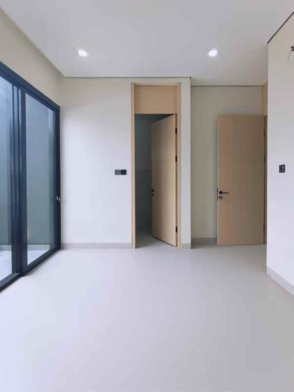 dijual rumah jagakarsa