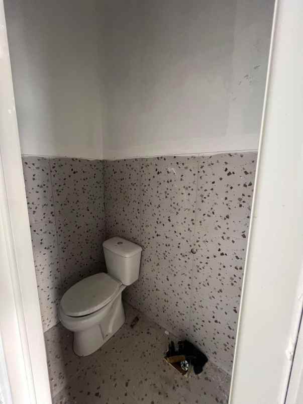 dijual rumah jagakarsa