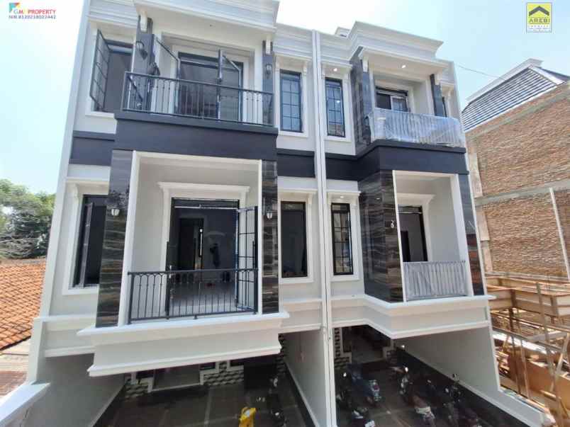 dijual rumah jagakarsa jakarta selatan