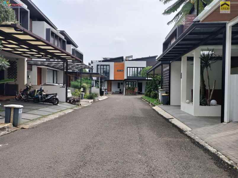 dijual rumah jagakarsa jakarta selatan