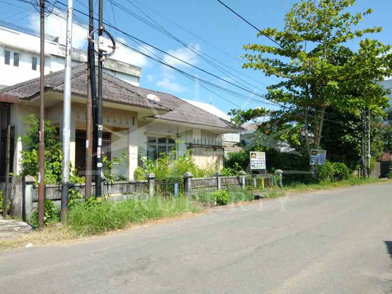 dijual rumah jalan budi karya
