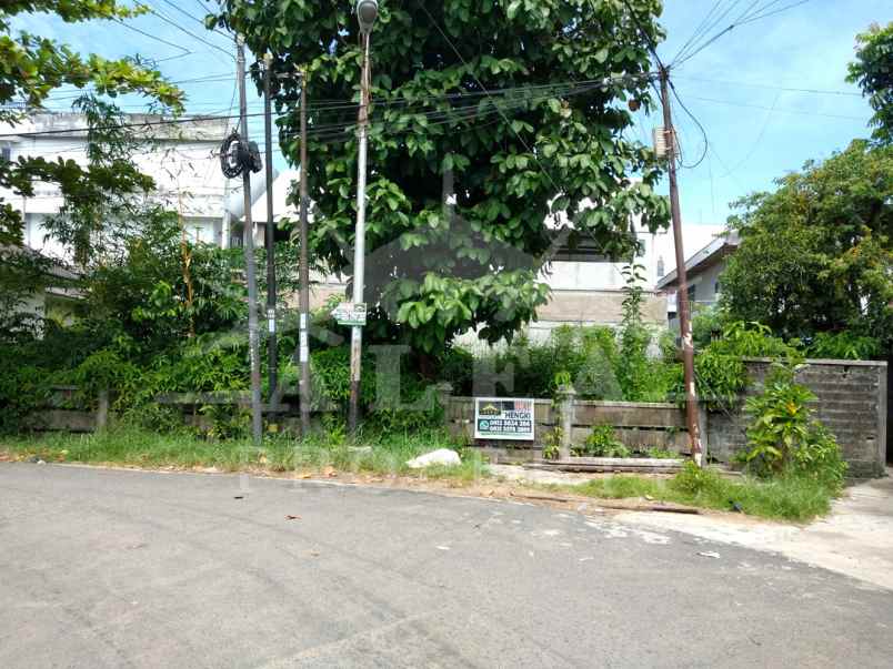 dijual rumah jalan budi karya