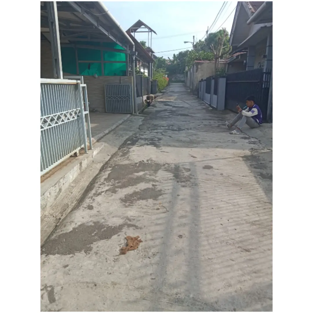 dijual rumah jalan bukit barisan v