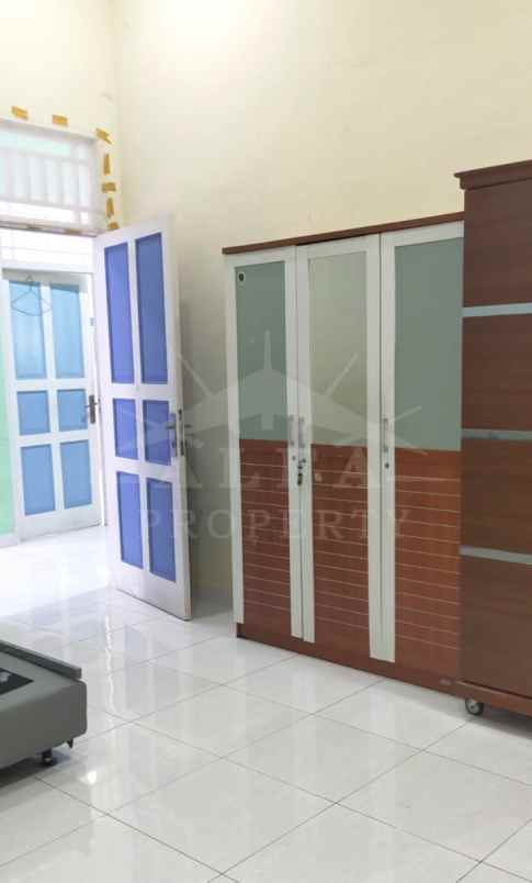 dijual rumah jalan karya baru