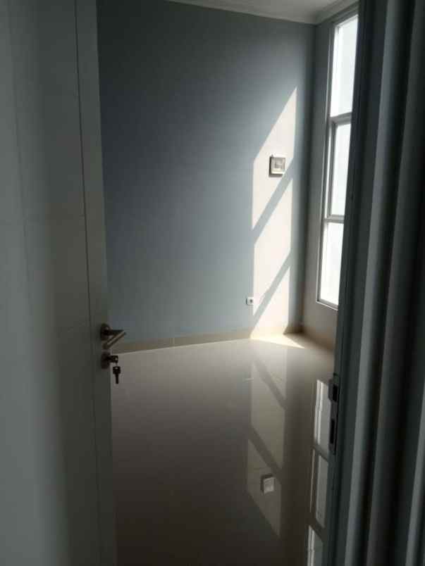 dijual rumah jalan masjid al falah