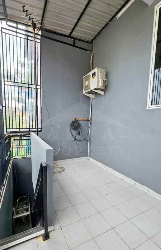 dijual rumah jalan purnama