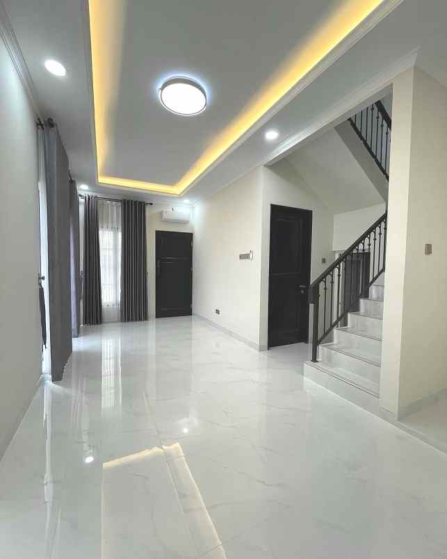 dijual rumah jalan raya ceger pondok aren