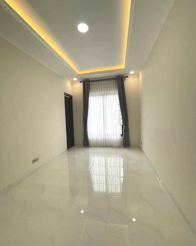 dijual rumah jalan raya ceger pondok aren