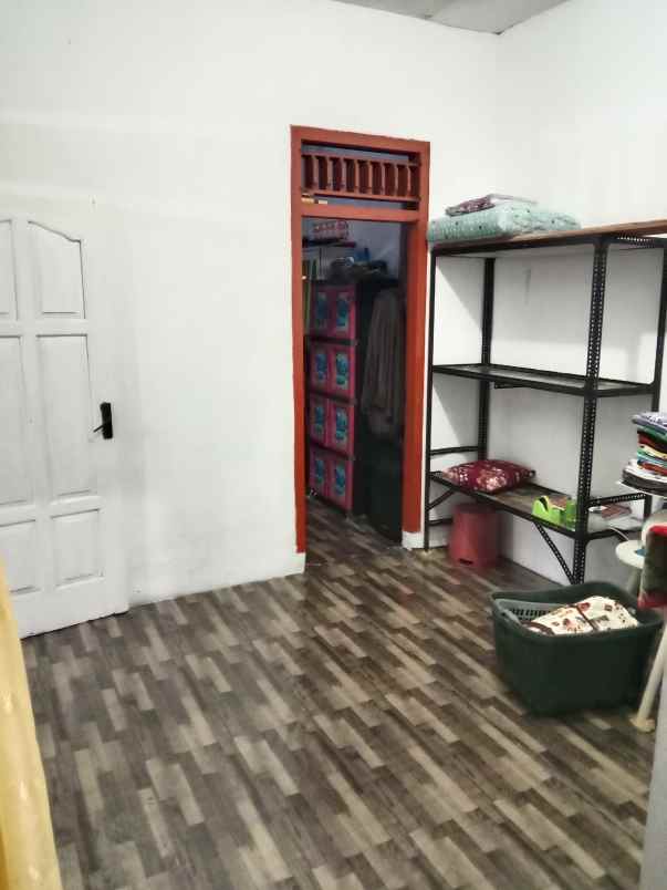 dijual rumah jalan raya imam bonjol