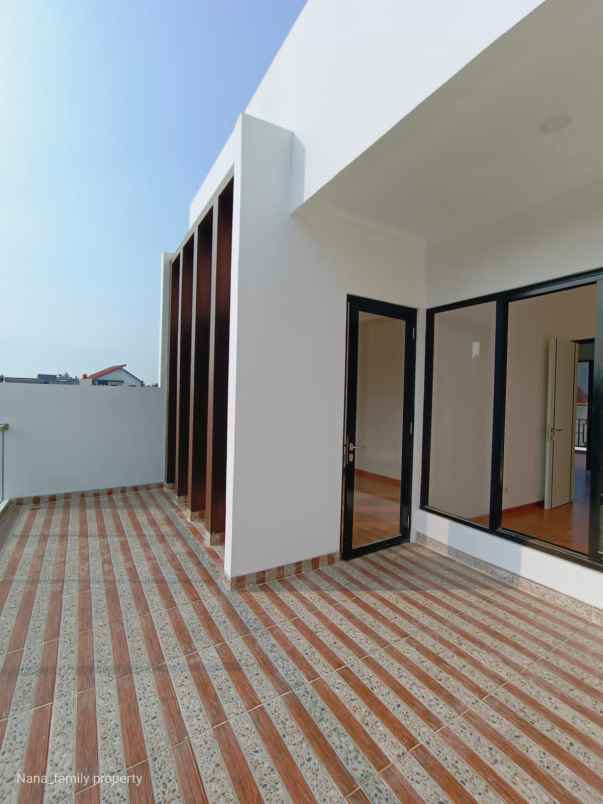 dijual rumah jalan raya jombang ciputat