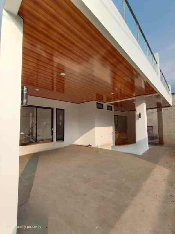 dijual rumah jalan raya jombang ciputat