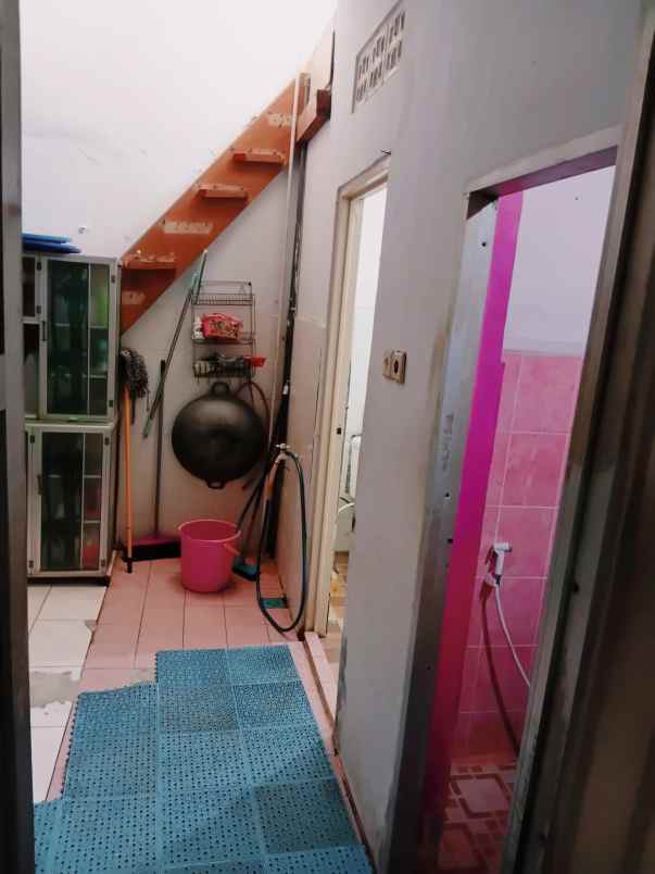 dijual rumah jalan raya proklamasi