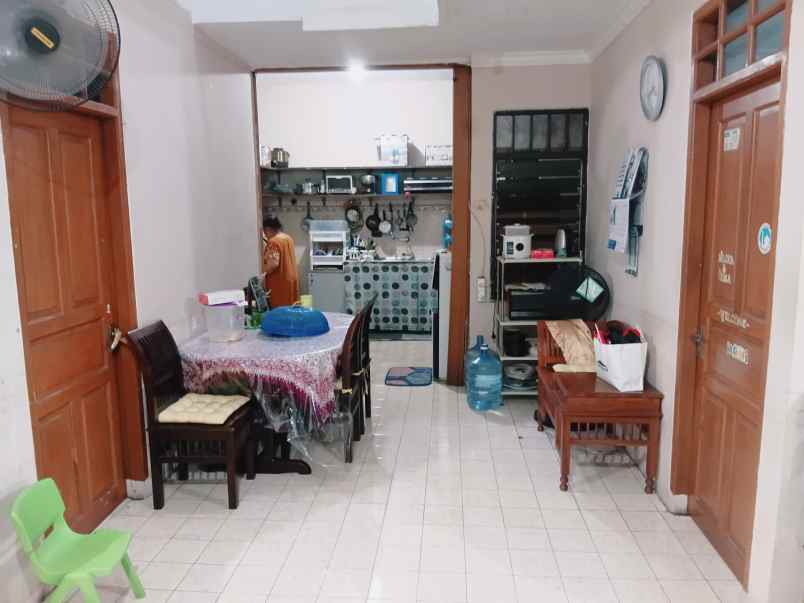dijual rumah jalan raya proklamasi