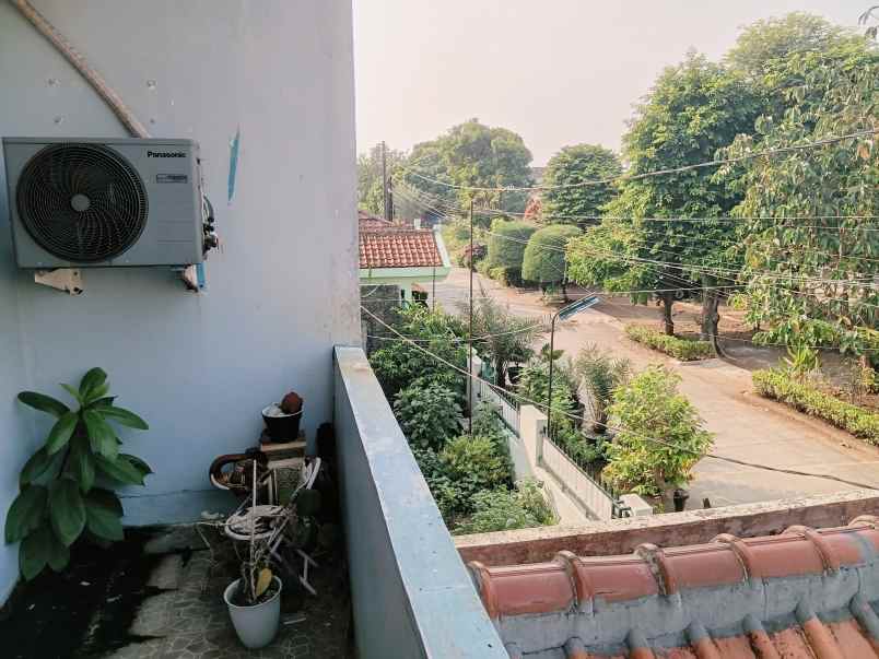 dijual rumah jalan raya proklamasi