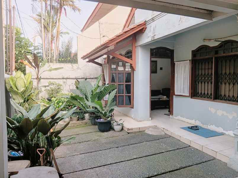 dijual rumah jalan raya proklamasi