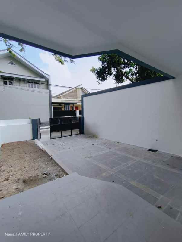 dijual rumah jalan raya rengas pondok