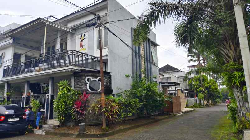 dijual rumah jalan satsui tubun gadang