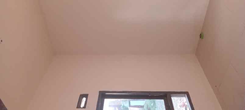 dijual rumah jalan setia negara