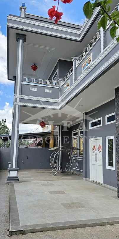 dijual rumah jalan sungai selamat