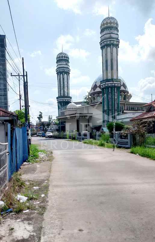 dijual rumah jalan wansagaf