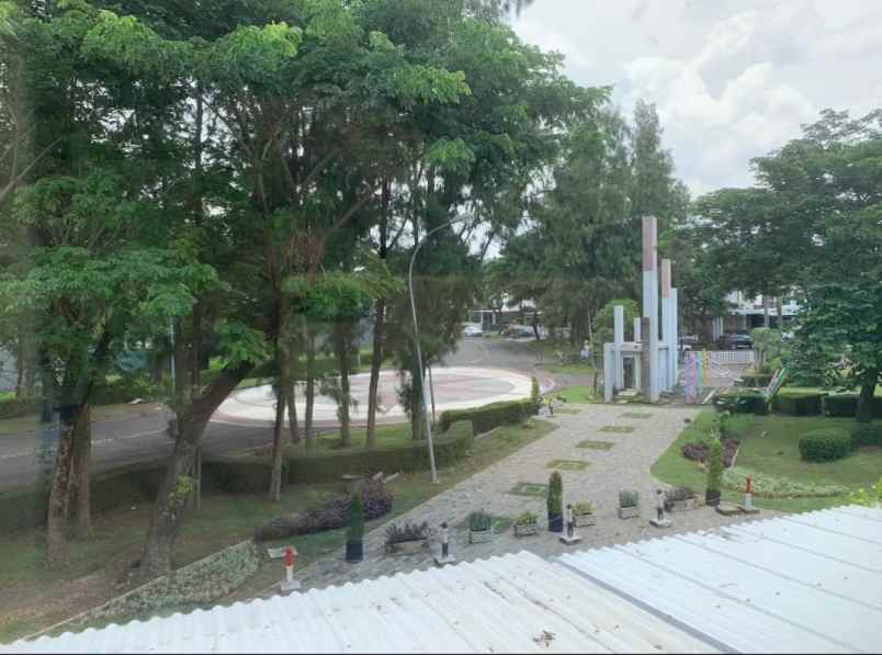 dijual rumah jalan wisata bukit mas