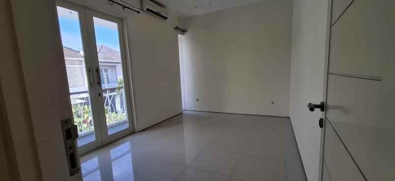 dijual rumah jalan woodland citraland