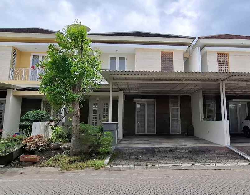 dijual rumah jalan woodland citraland