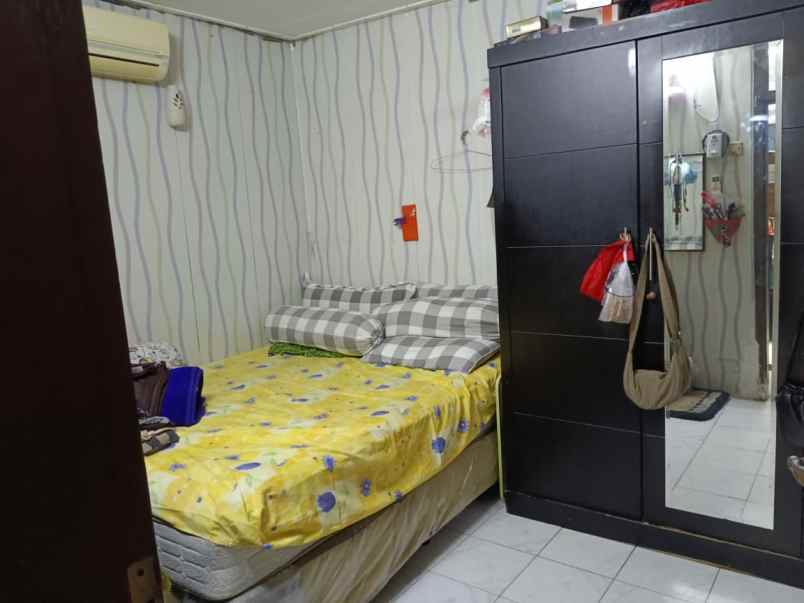 dijual rumah jati padang