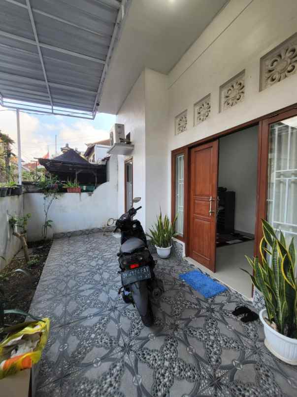 dijual rumah jimbaran