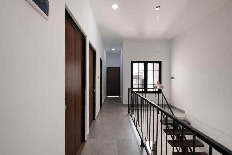 dijual rumah jl antapani bandung